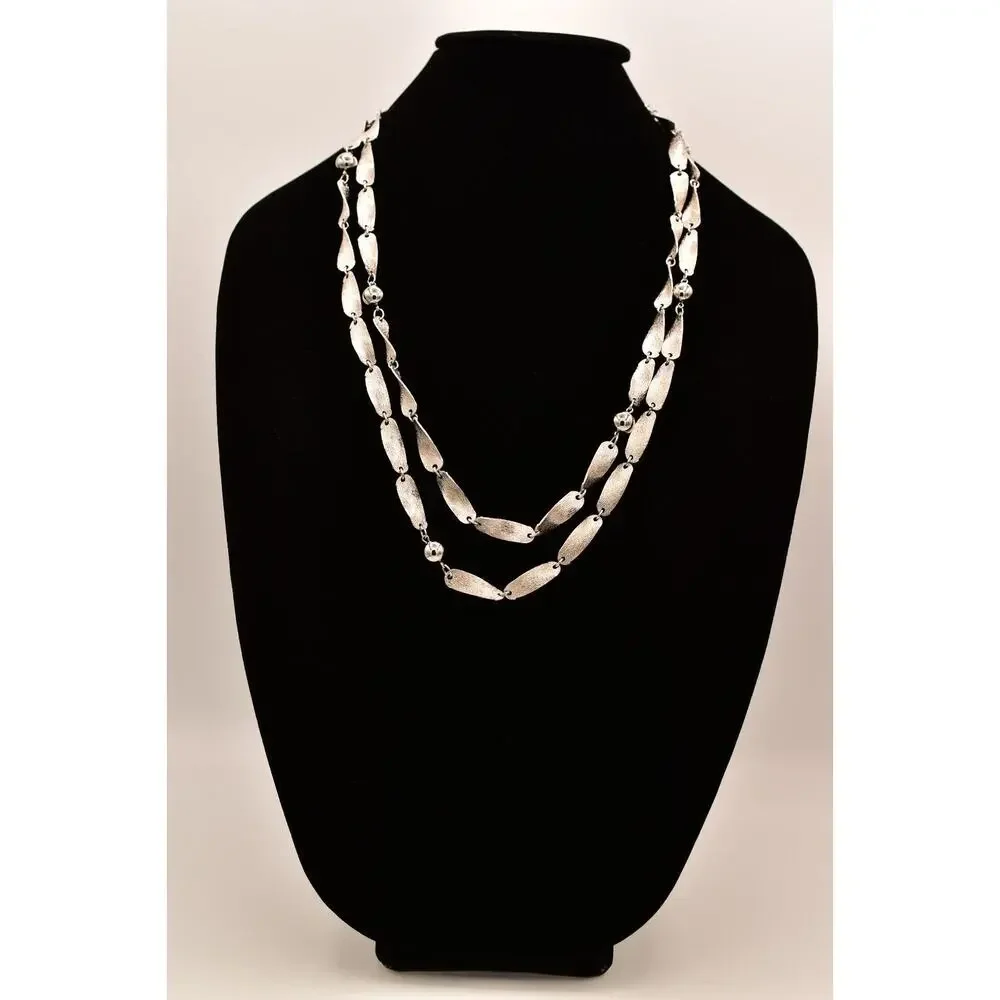 Vintage Linked Necklace Silver Tone Metallic Long Chunky Textured 1980s BinBE